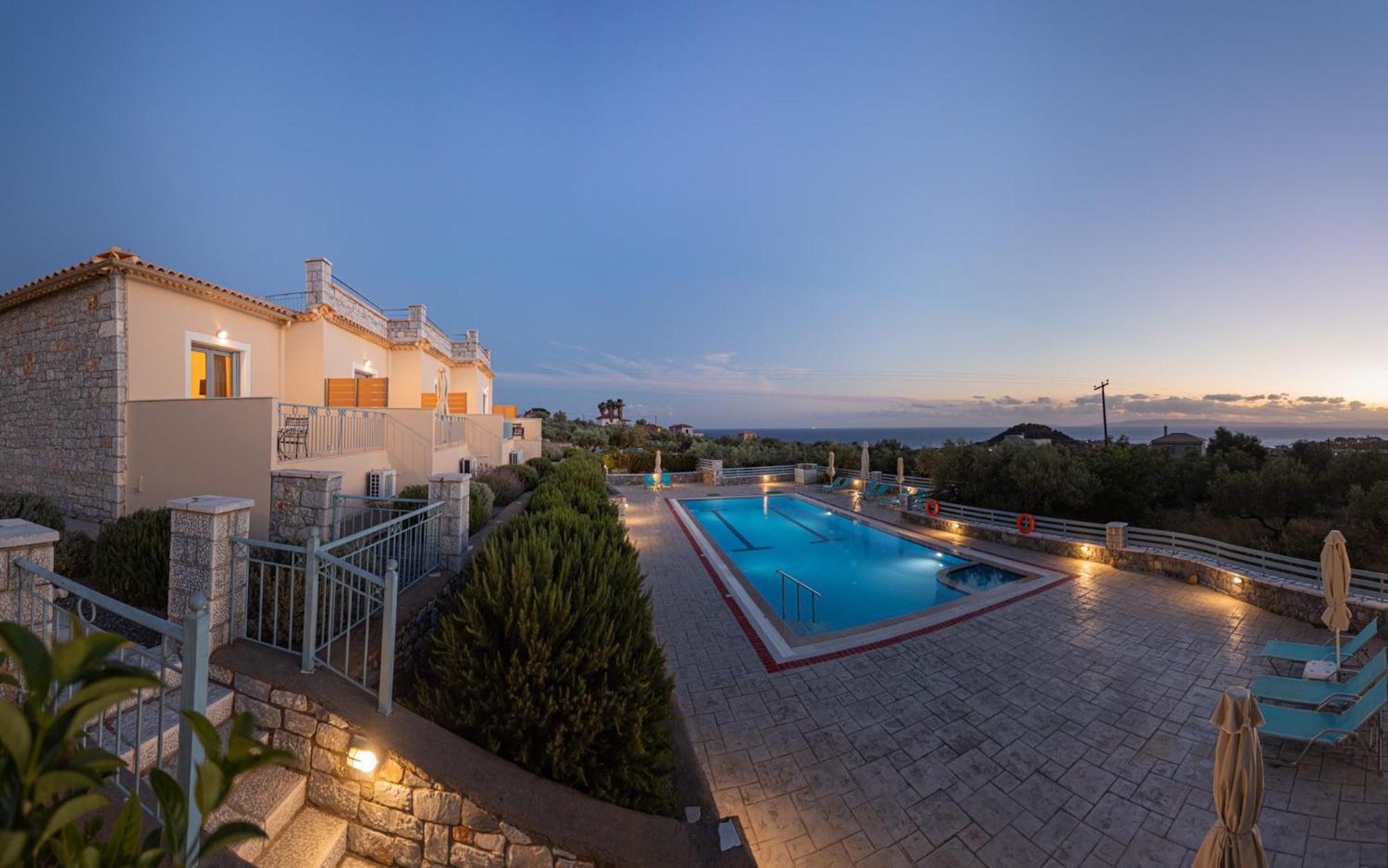 Sundy Maria Apartments Stoúpa Dış mekan fotoğraf
